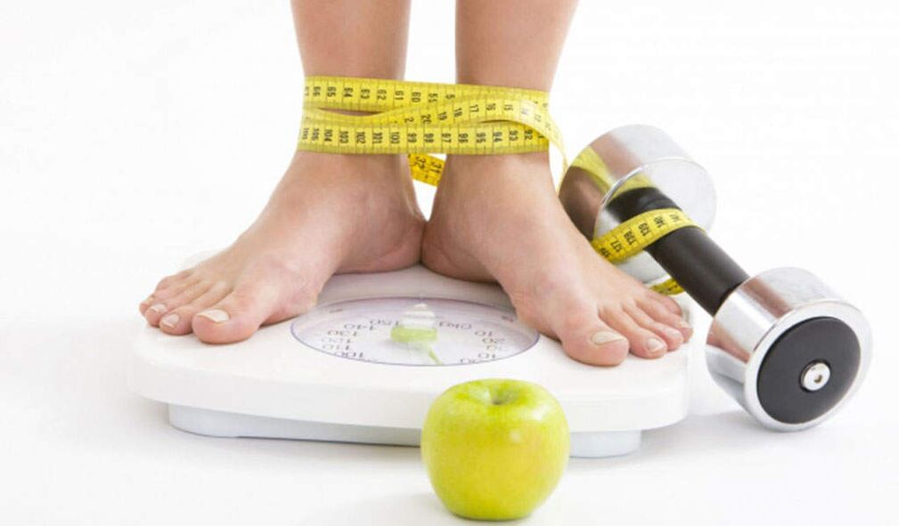 feet on the scales and weight loss methods