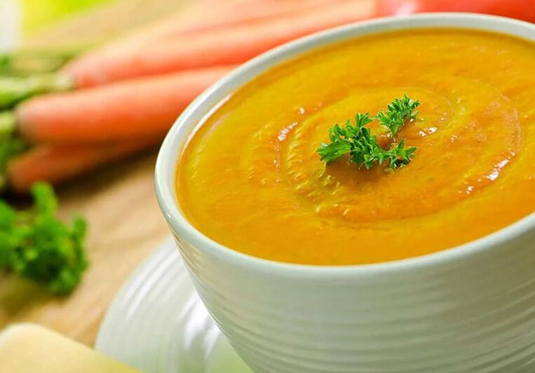 Puree vegetable soup in a diet for gout