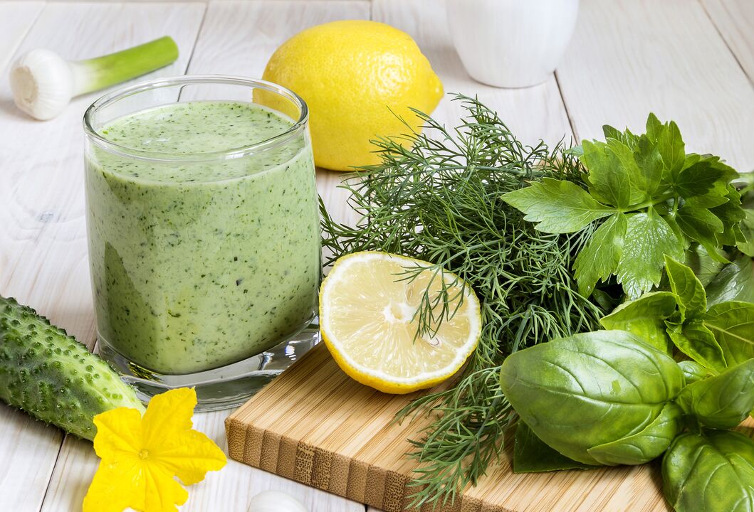 A healthy smoothie that gets rid of excess weight and cleanses the body